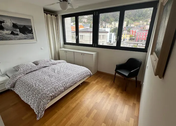 Traumwohnung Seesicht, Balkon Locarno